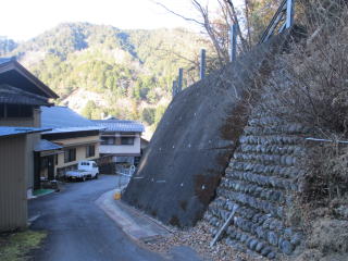 �W���o���\�z�n�_